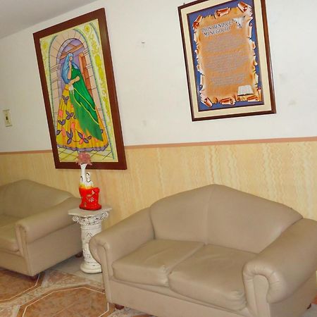 Hotel Panamericano Лима Екстериор снимка