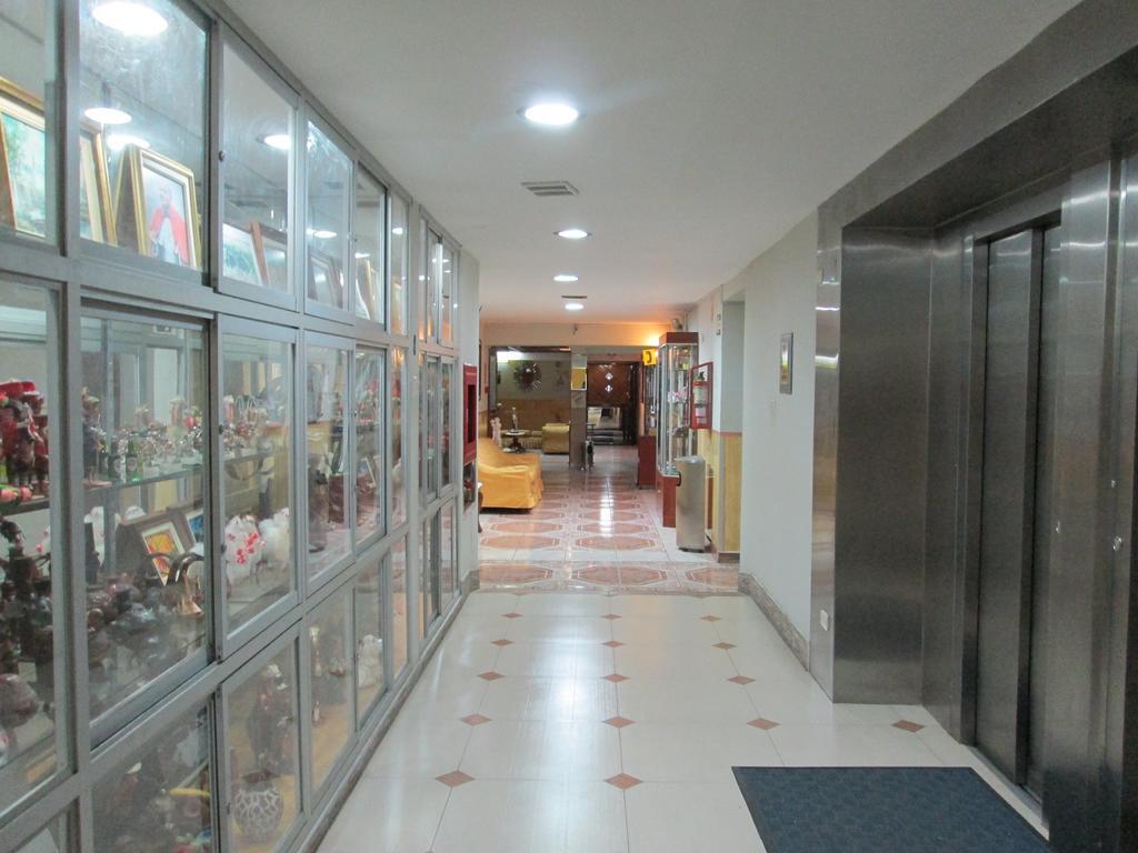Hotel Panamericano Лима Екстериор снимка
