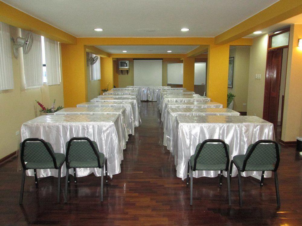 Hotel Panamericano Лима Екстериор снимка