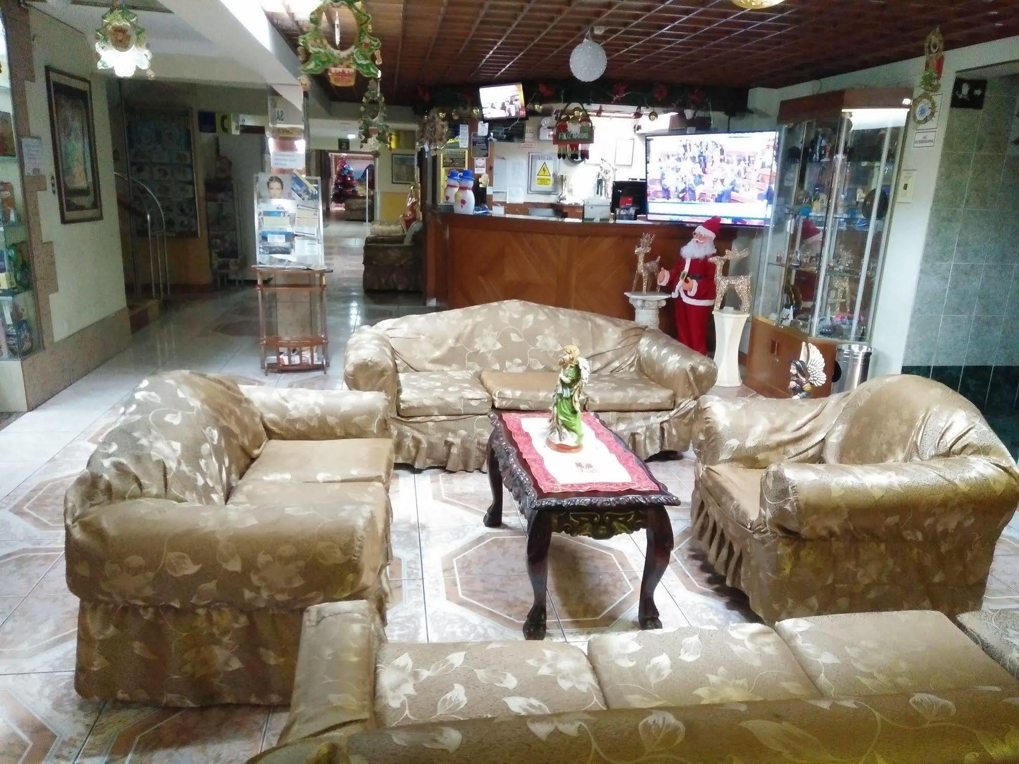 Hotel Panamericano Лима Екстериор снимка