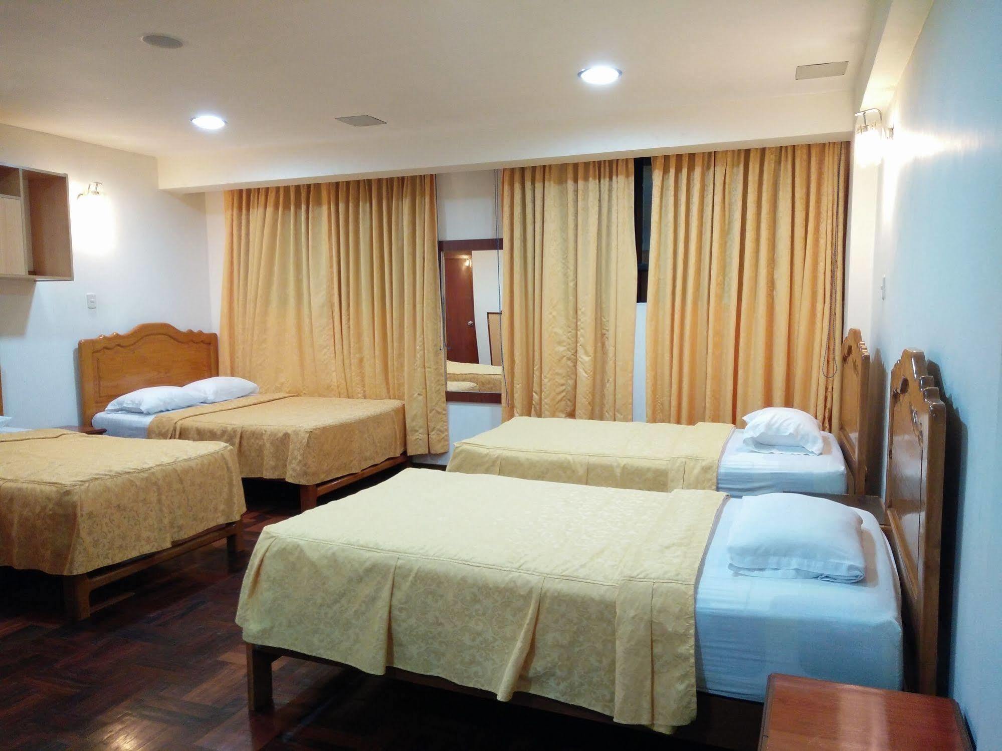 Hotel Panamericano Лима Екстериор снимка