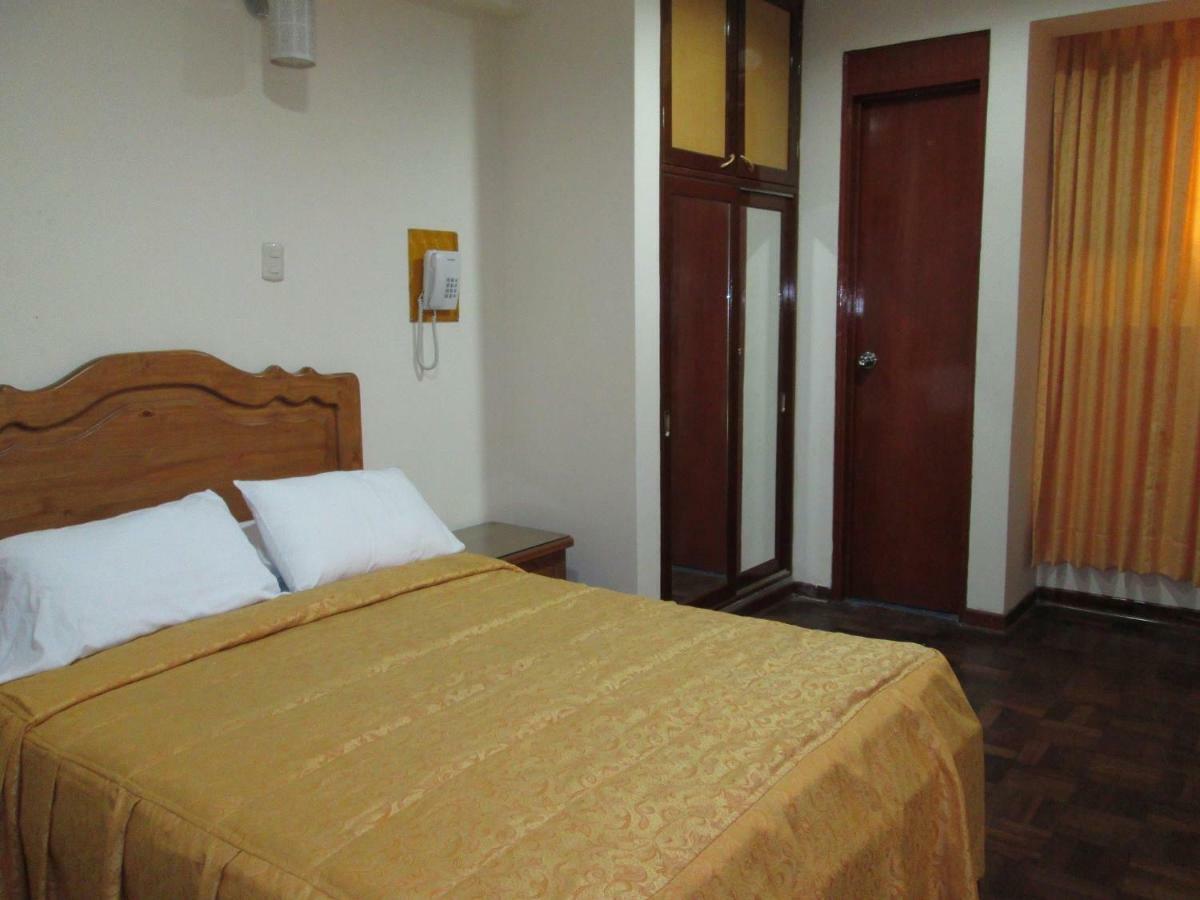 Hotel Panamericano Лима Екстериор снимка